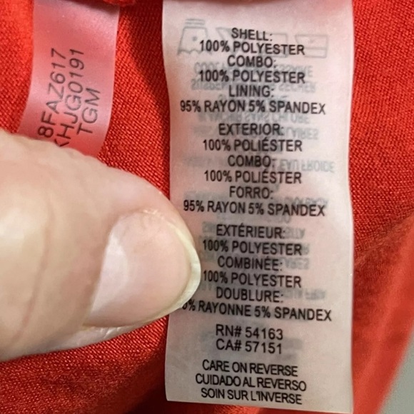 Calvin Klein Red Floral Sleeveless Top Blouse Womens Medium red Polyester Top - Picture 3 of 6